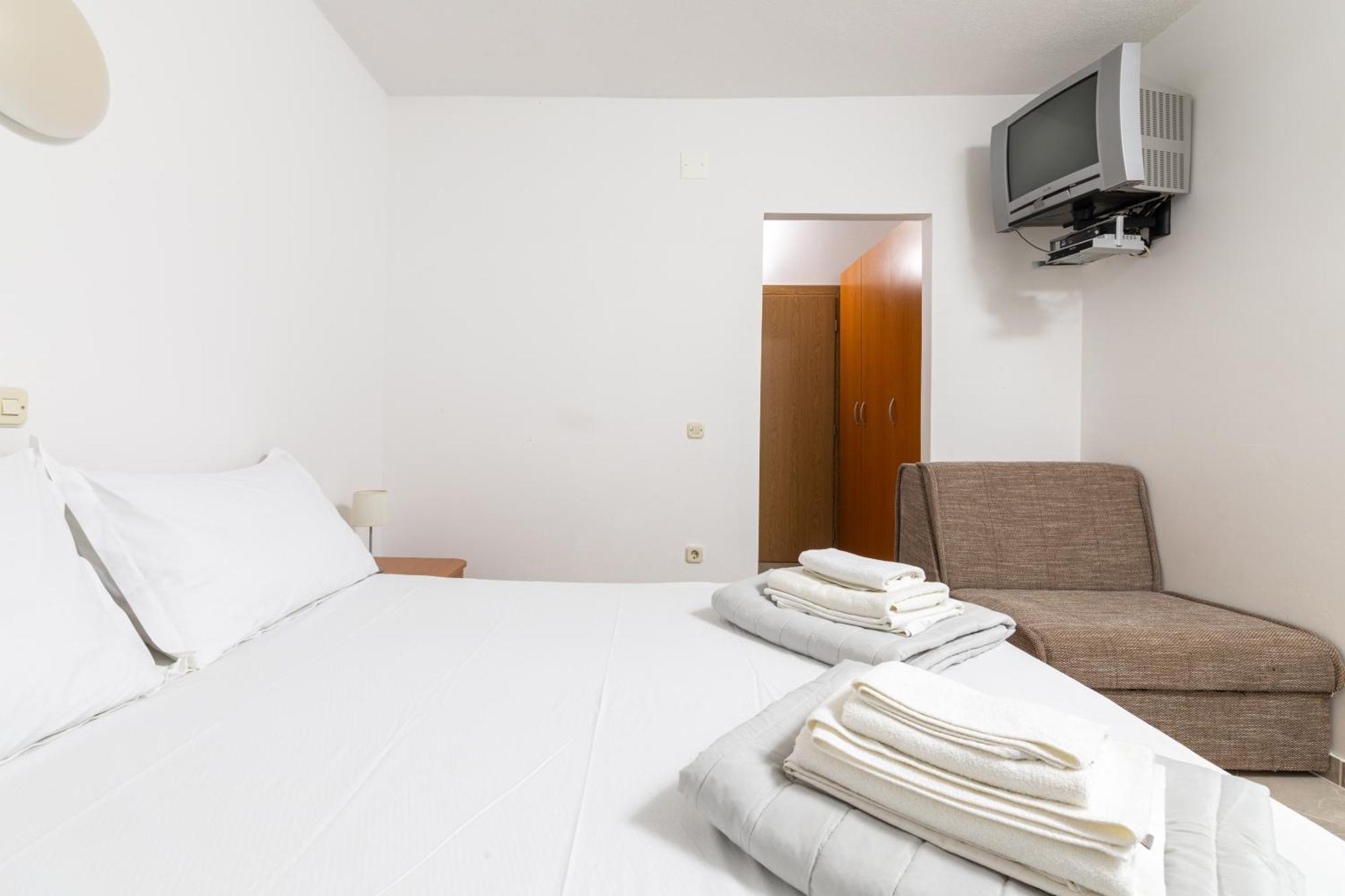Apartmani Ruzica Zastrazisce Ngoại thất bức ảnh