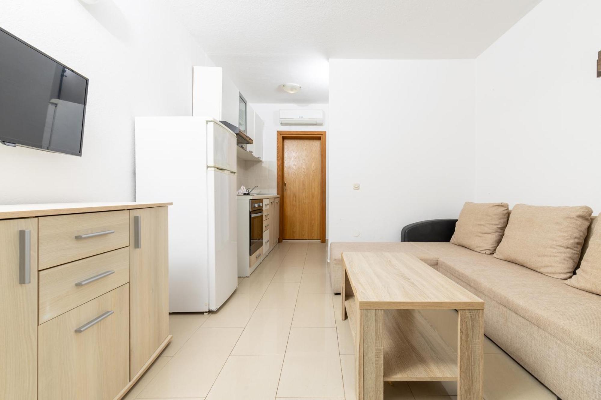Apartmani Ruzica Zastrazisce Ngoại thất bức ảnh